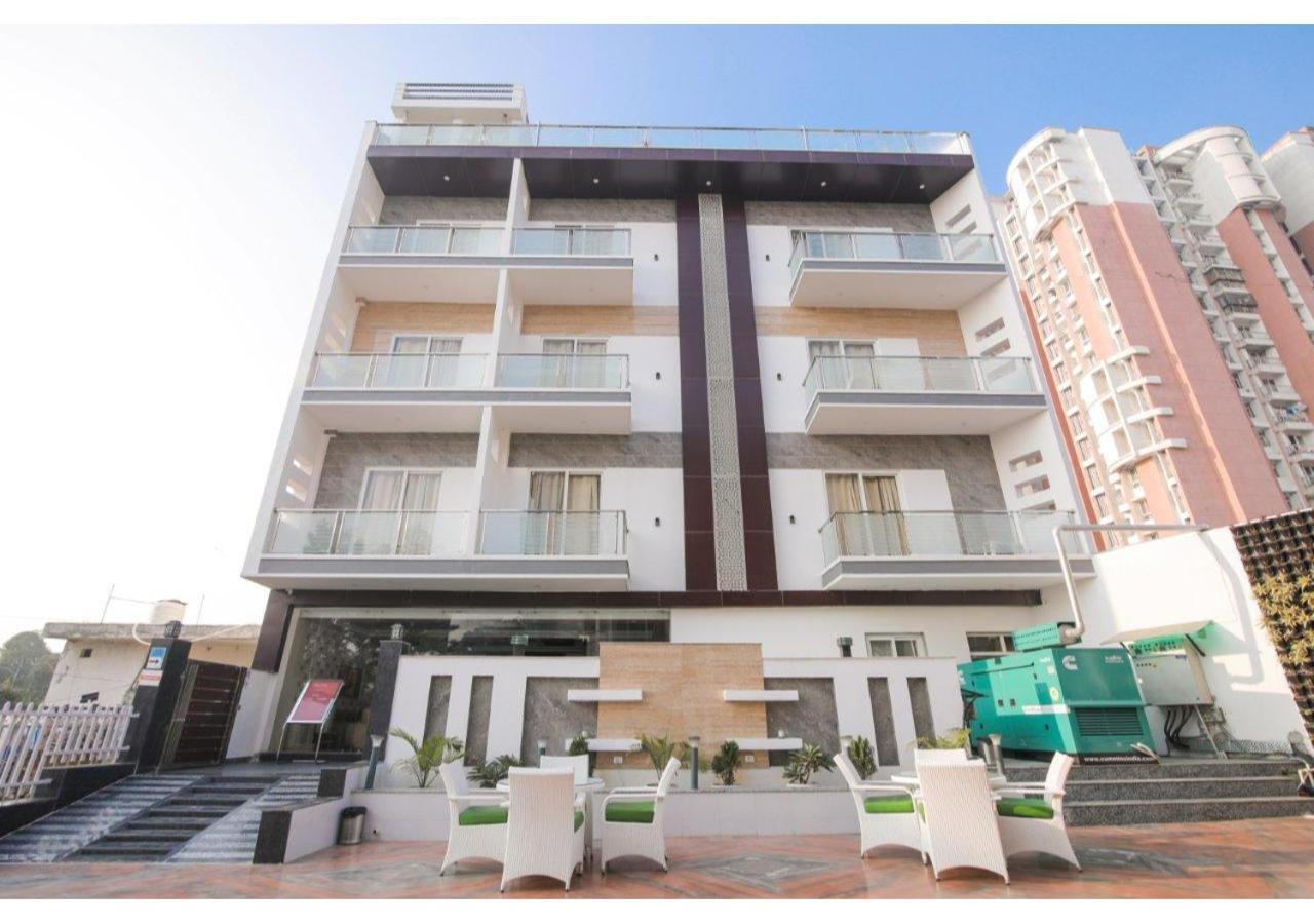 Kusum House Bed & Breakfast Greater Noida Luaran gambar